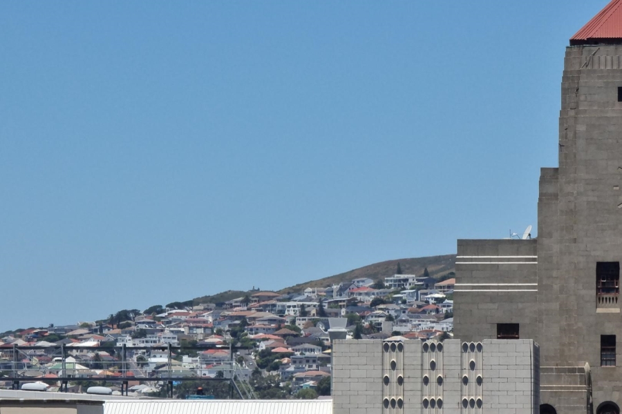 2 Bedroom Property for Sale in Cape Town City Centre Western Cape